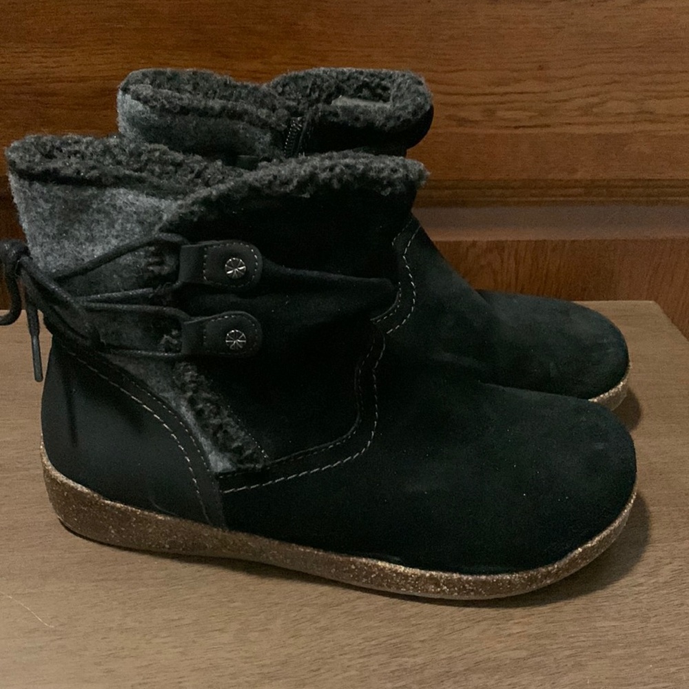 Earth Origins brand, NWOT/no box